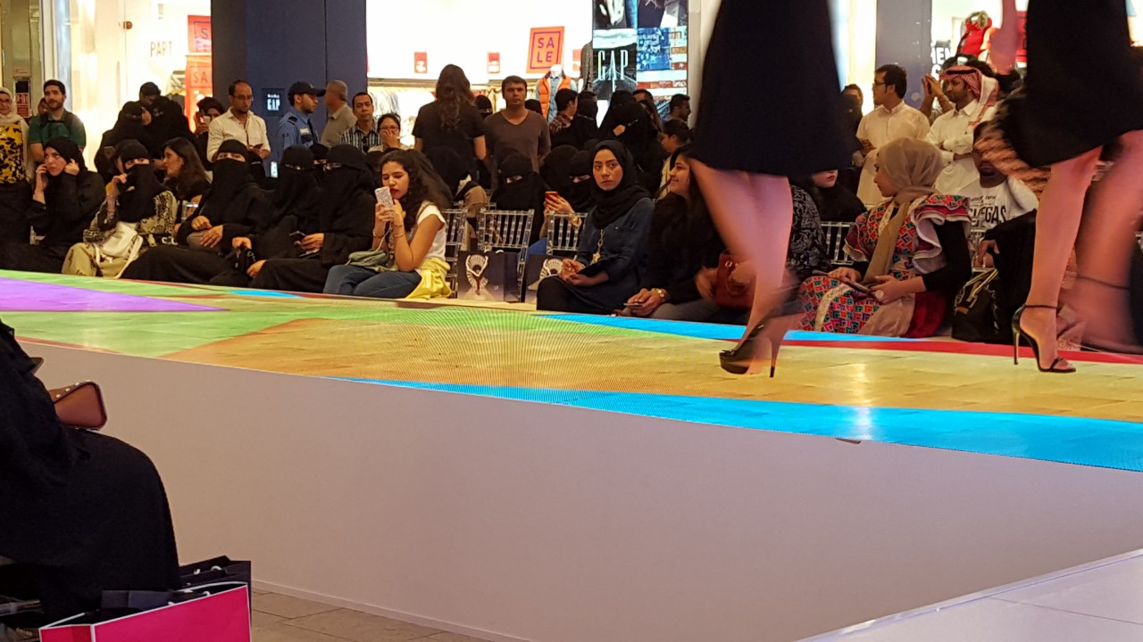 exhibici&oacute;n comercial