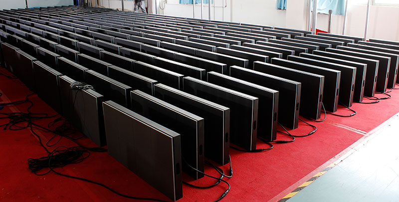 ¿Puedo visitar una fábrica de pisos LED para ver su proceso de producción?