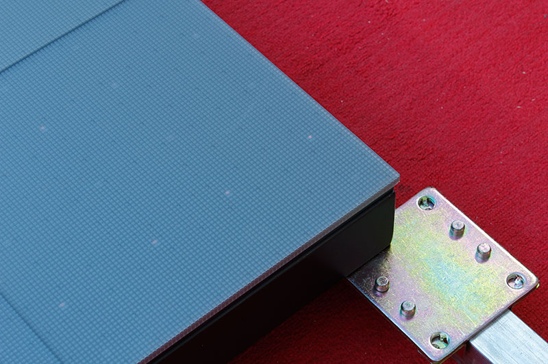 ¿Cuáles son los estándares de calidad para los pisos LED producidos en las fábricas?